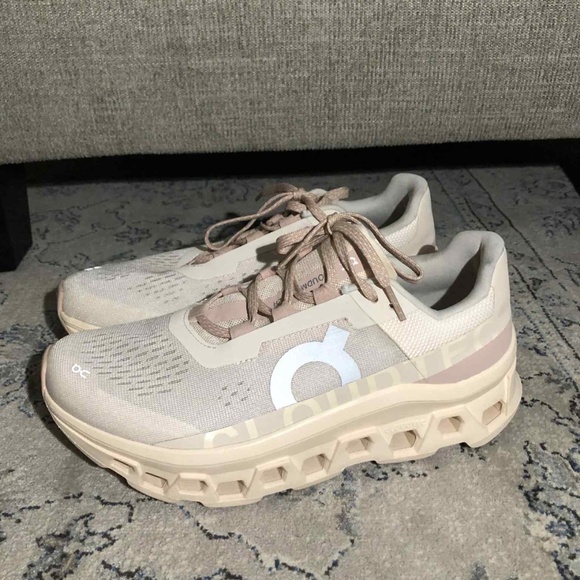 On Cloud Cloudmonster Women's Running Shoes Moon/ Fawn - Picture 4 of 11